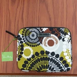 Vera Bradley Neoprene Tablet Sleeve NWT